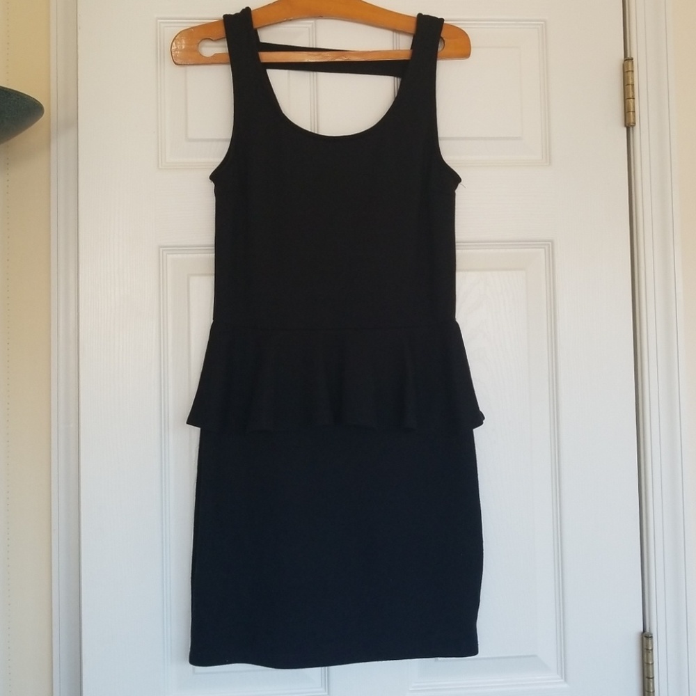 Medium Soprano Black peplum dress!